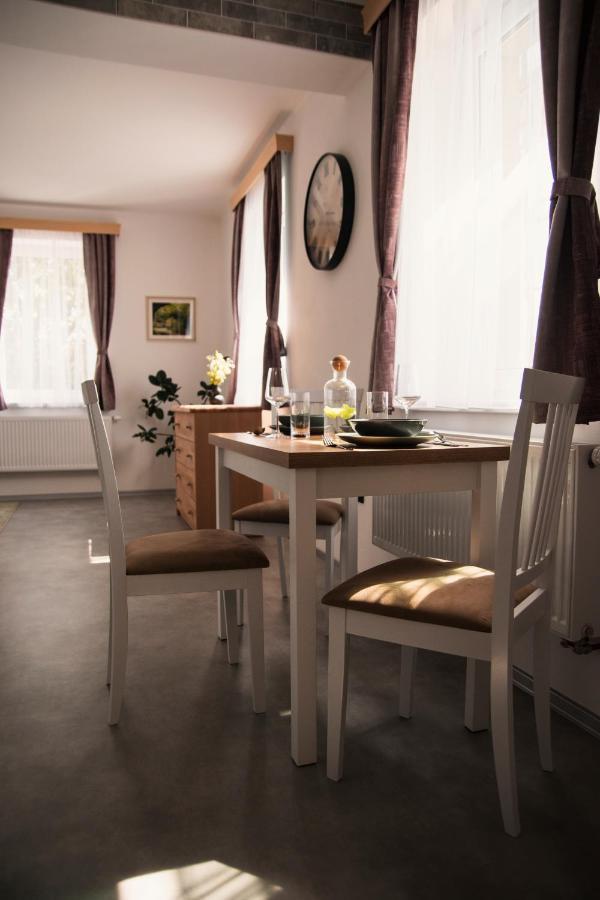 Apartmán Goliáš Krasna Lipa Exterior foto